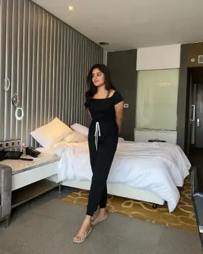 Call Girls Dharmabad Cash On Delivery